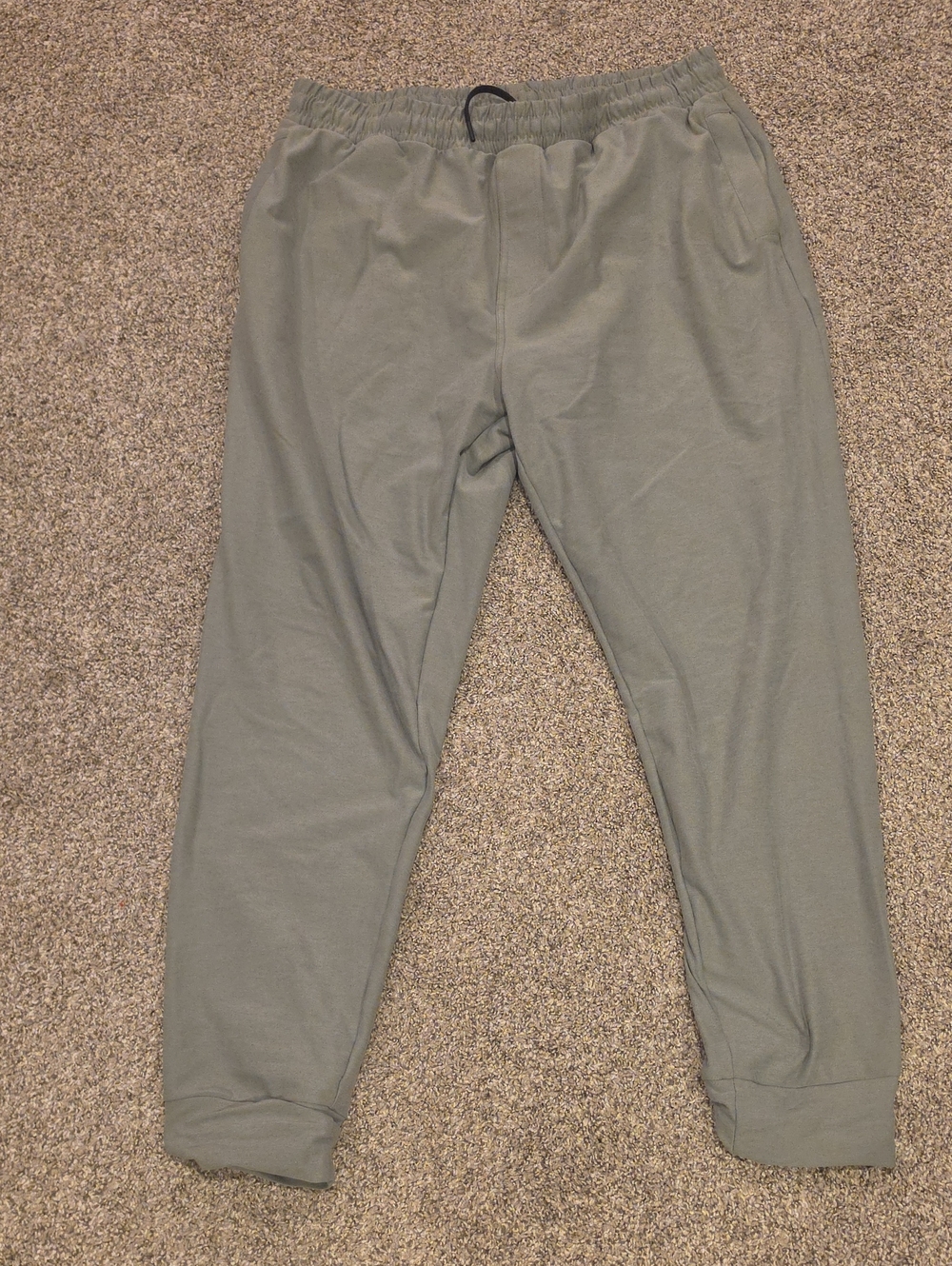 Beyond Yoga Men's Olive Jogger Sweatpants